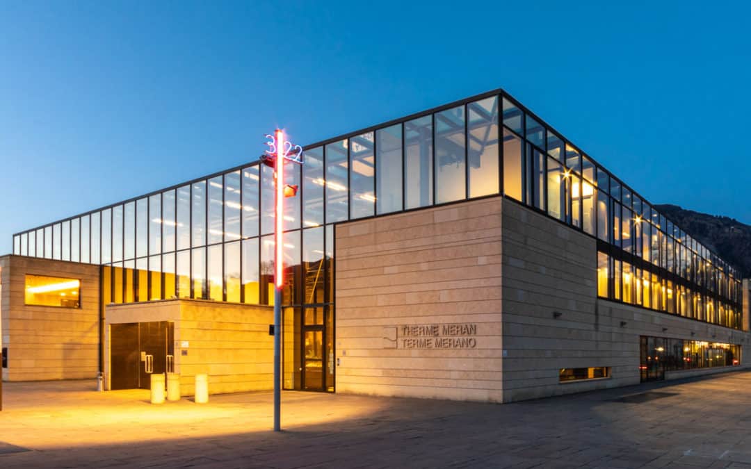Domus per Medit: Terme Merano, filtrare la luce per godere di un panorama mozzafiato